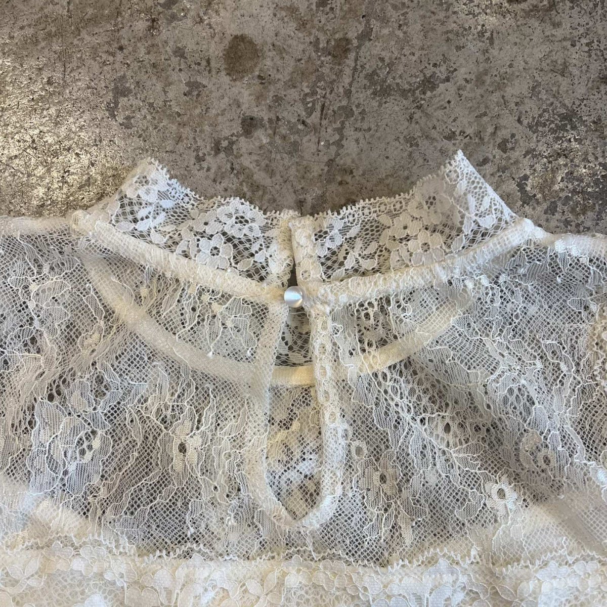 画像11: ALL OVER LACE PATTERN HALF NECE DESIGN L/S TOPS / Ladies M (11)