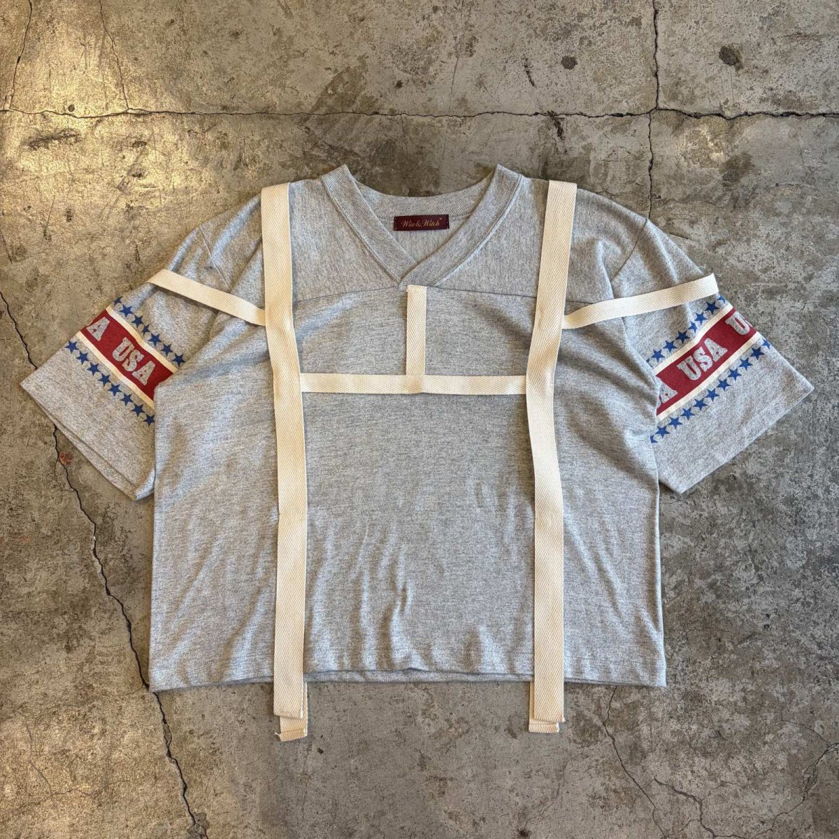 画像1: 【Wiz&Witch】"WEIRD" BONDAGE VTG TEE / OS (1)