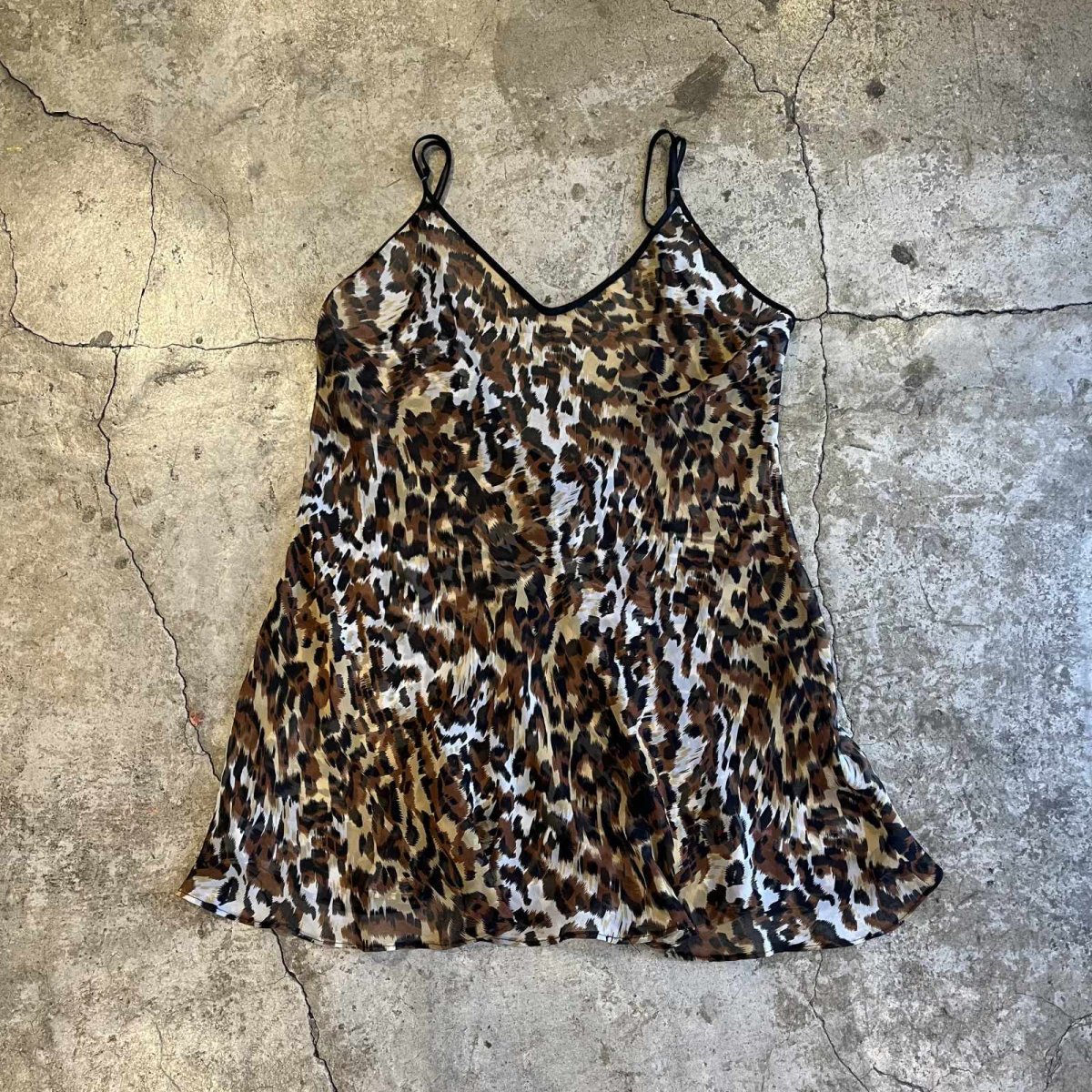 画像1: ALL OVER LEOPARD PATTERN SHEER LONG DESIGN CAMISOLE / Ladies M (1)