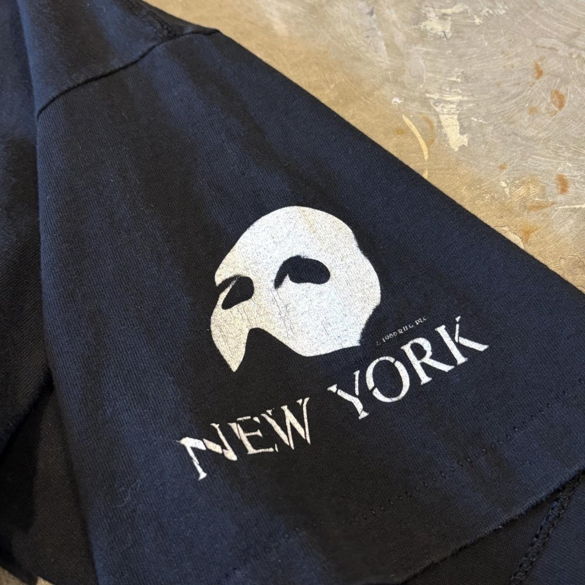 画像10: 80's "THE PHANTOM OF THE OPERA" PRINTED S/S TEE / Mens XL (10)