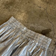 画像10: METALLIC COLOR FLARE DESIGN PAPER LONG SKIRT / W29~W31 (10)