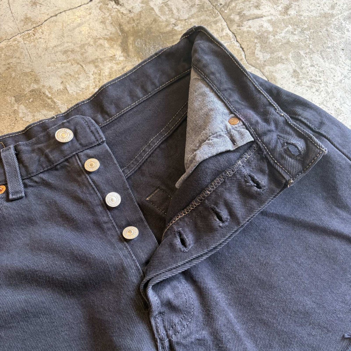 画像6: 【LEVI'S】CUT OFF DESIGN BLACK COLOR SKIRT / W31(W30) (6)