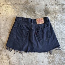 画像2: 【LEVI'S】CUT OFF DESIGN BLACK COLOR SKIRT / W31(W30) (2)