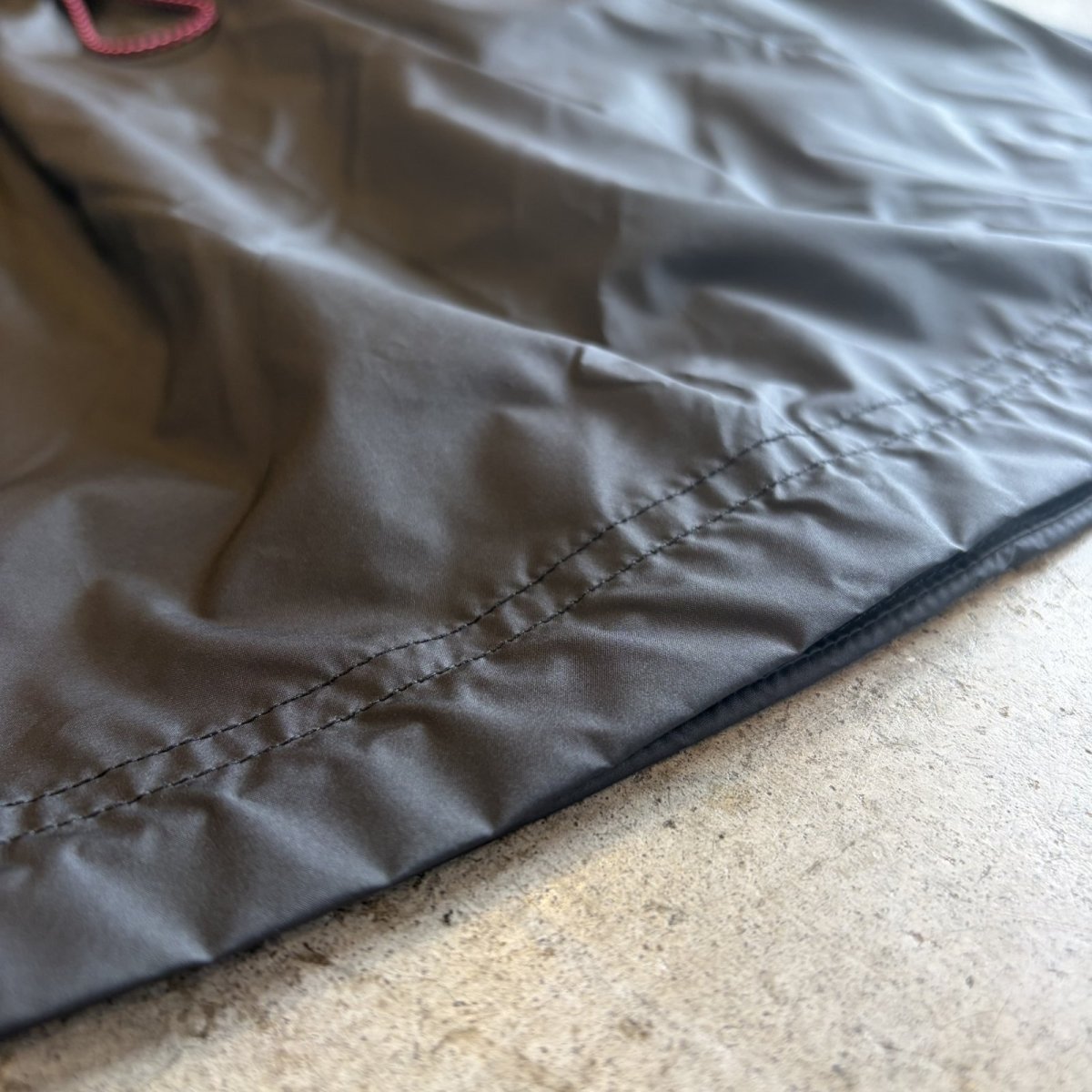 画像9: 【NIKE】DRAW CORD DESIGN BLACK COLOR NYLON SKIRT / FREE~W35(M) (9)
