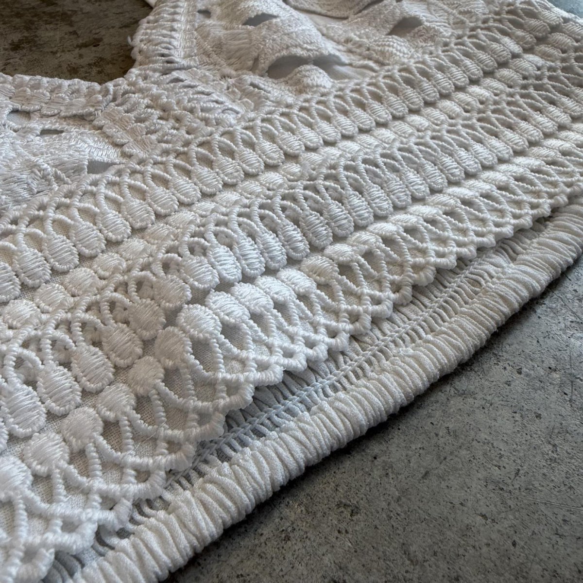 画像9: WHITE COLOR BUSTIER DESIGN LACE CAMISOLE / Ladies S (9)