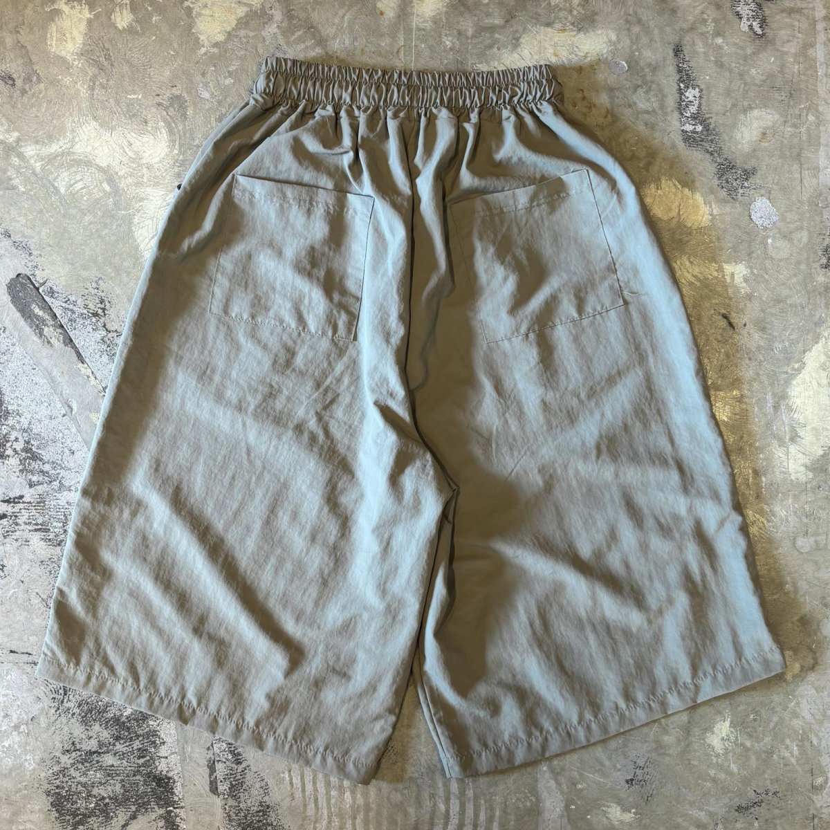 画像2: 【WONDERGROUND】DOUBLE KNEE STYLE WIDE SILHOUETTE SHORTS / GREEN / OS (2)