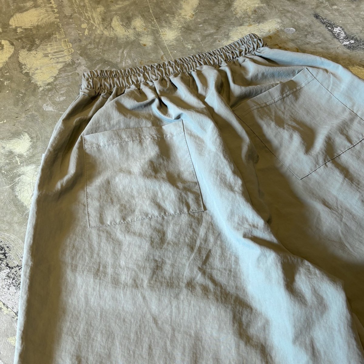 画像9: 【WONDERGROUND】DOUBLE KNEE STYLE WIDE SILHOUETTE SHORTS / GREEN / OS (9)