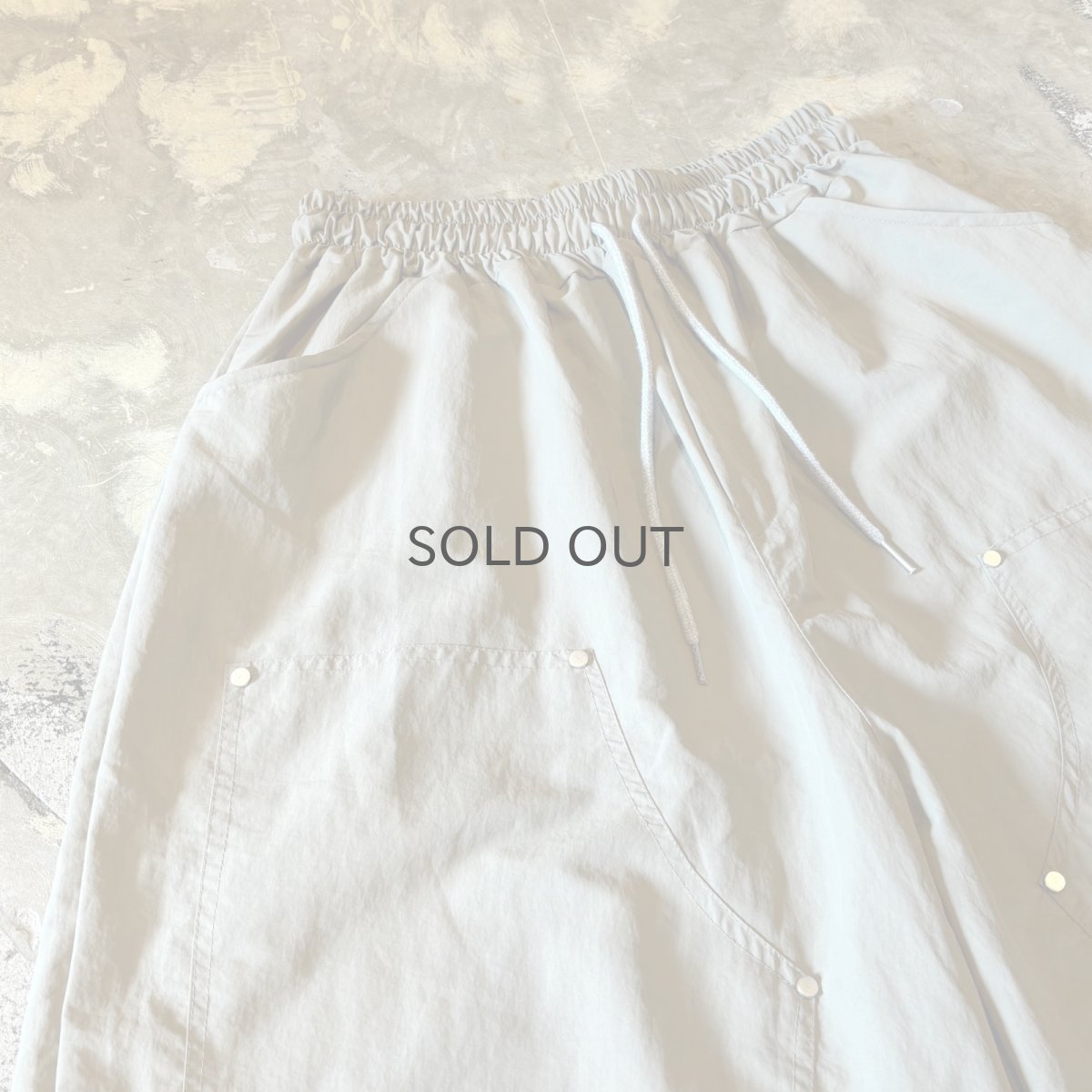 画像3: 【WONDERGROUND】DOUBLE KNEE STYLE WIDE SILHOUETTE SHORTS / GREEN / OS (3)