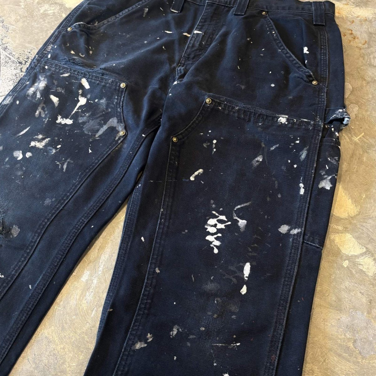 画像4: 【CARHARTT】DAMAGE&PAINT DOUBLE KNEE WORK PANTS / W32 (4)