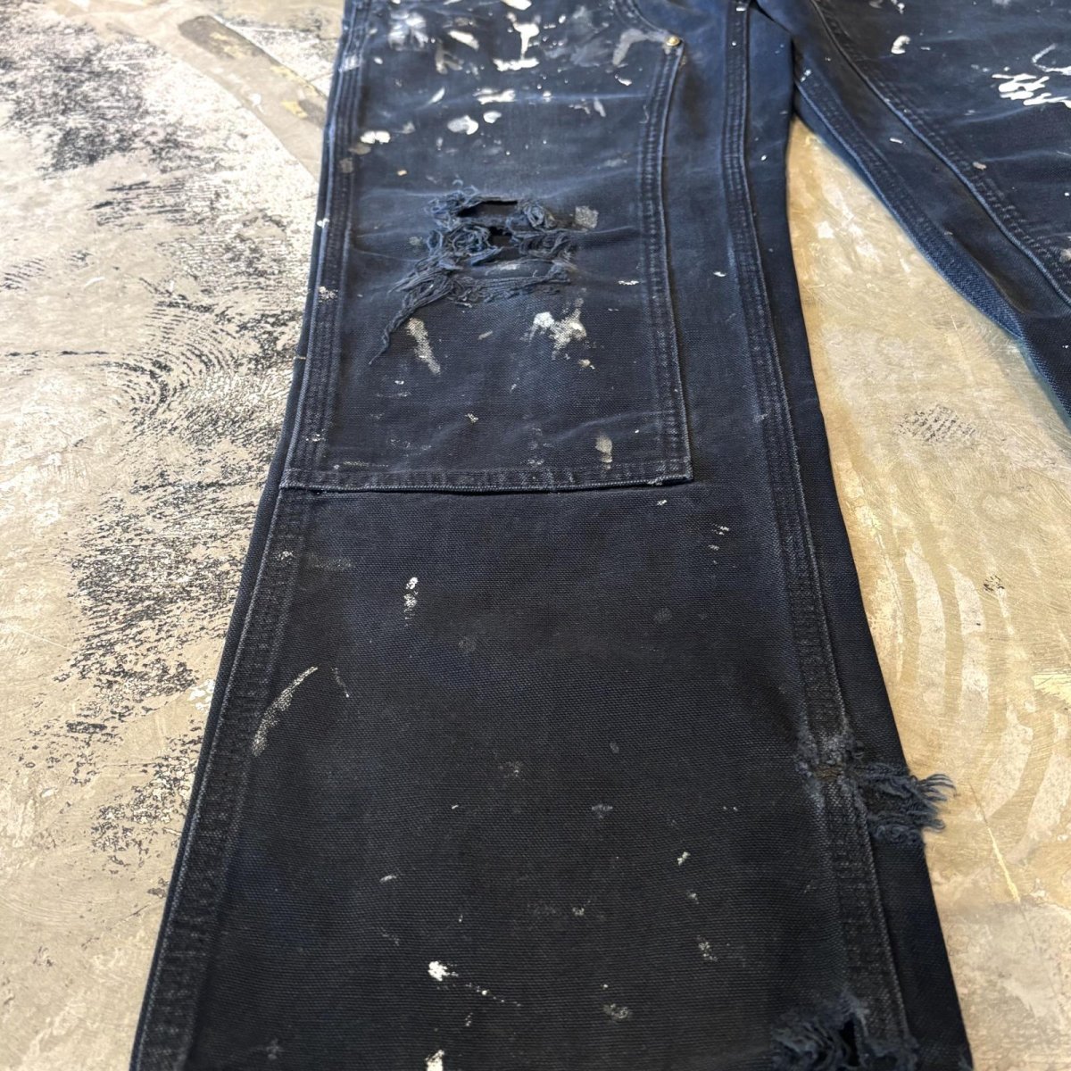 画像7: 【CARHARTT】DAMAGE&PAINT DOUBLE KNEE WORK PANTS / W32 (7)