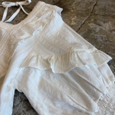 画像6: WHITE COLOR FRILL DESIGN SQUARE NECK TOPS / Ladies M (6)