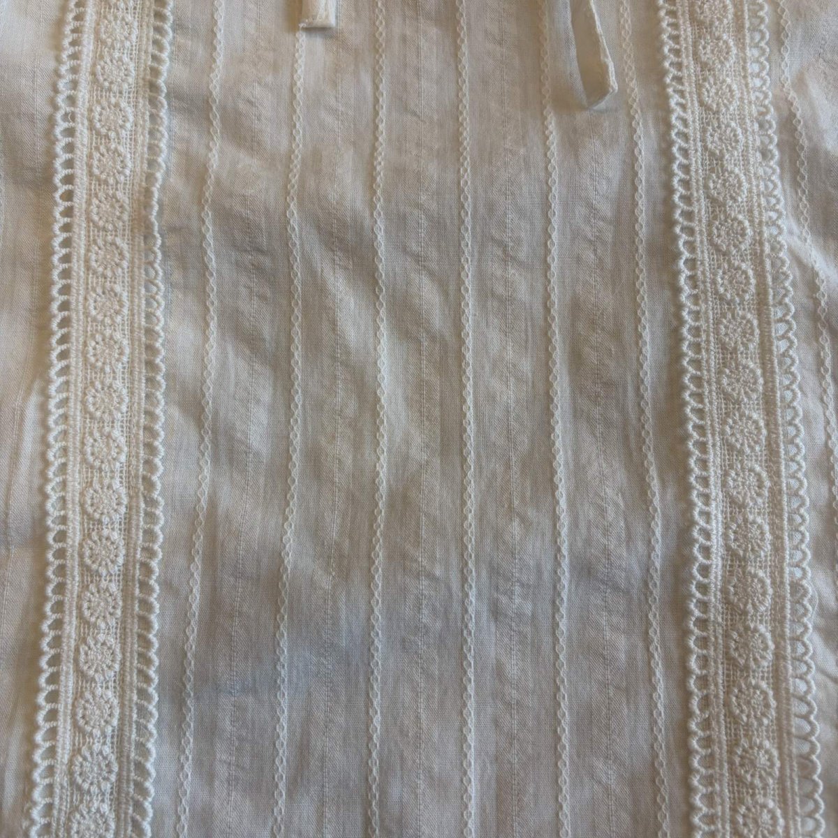 画像9: WHITE COLOR FRILL DESIGN SQUARE NECK TOPS / Ladies M (9)