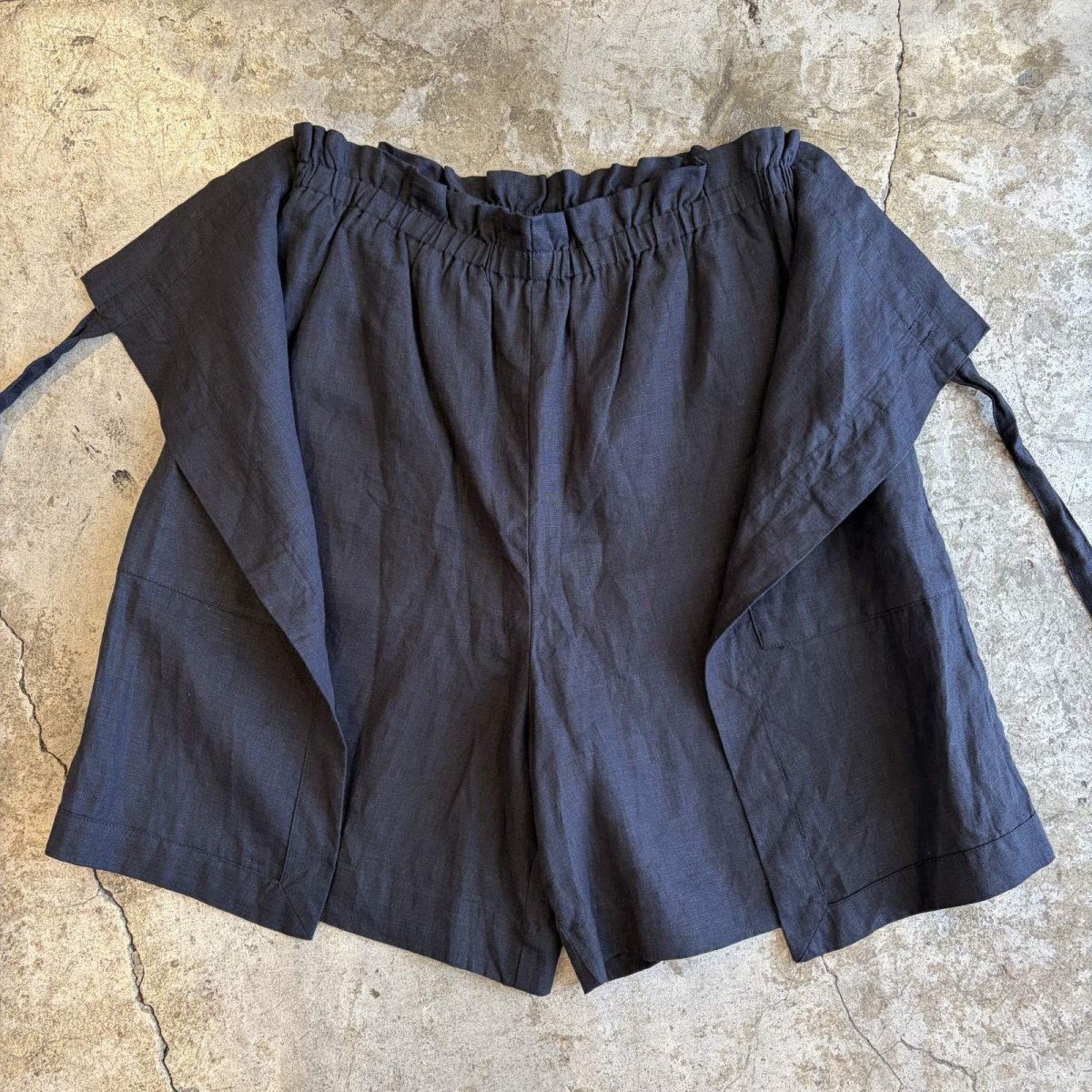 画像7: LAYERED WRAP DESIGN LINEN HALF PANTS / W28~W39 (7)