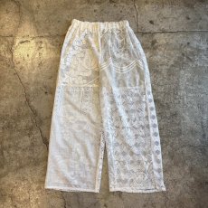 画像1: WHITE COLOR PATCHWORK LACE DESIGN PANTS / W24~W36 (1)