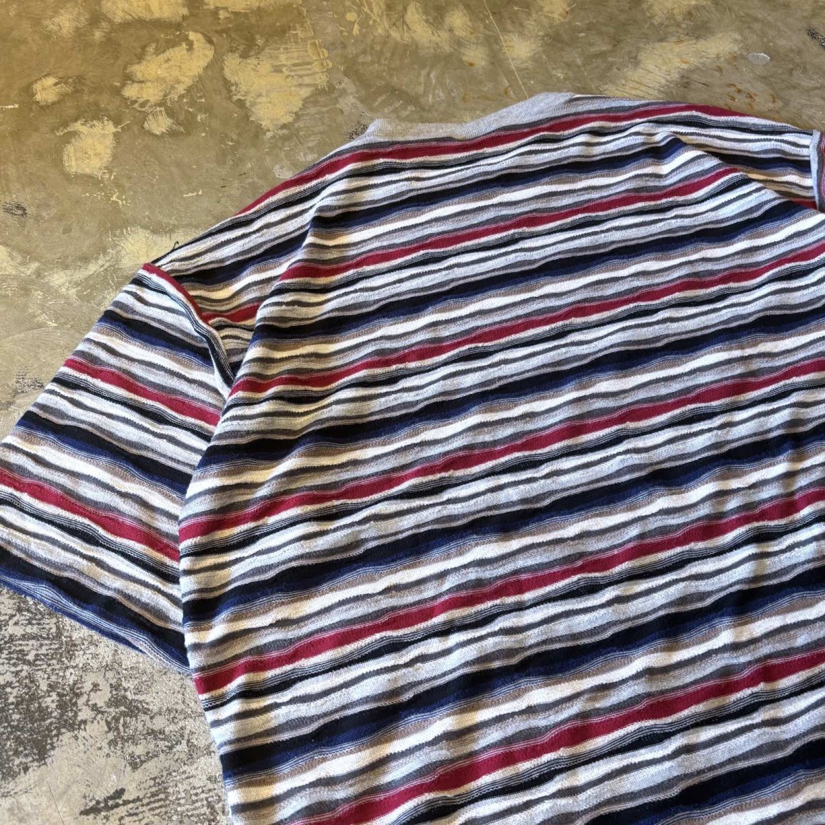 画像9: ALL OVER 3D BORDER PATTERN  S/S TEE / Mens L / MADE IN USA (9)