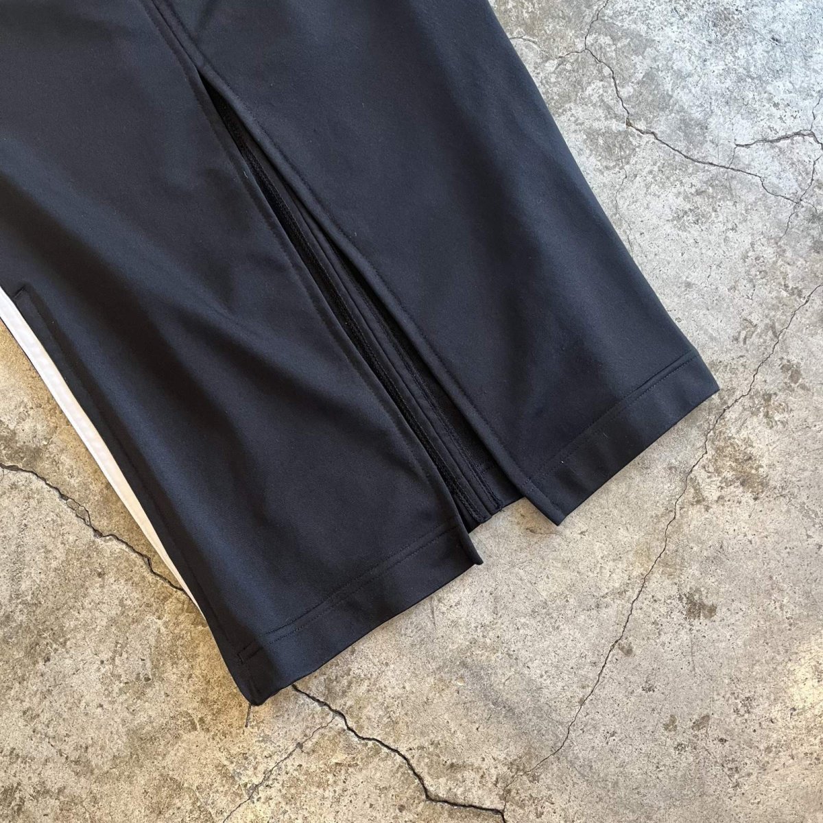 画像11: 【Wiz&Witch】"UNITED" BACK SLIT SPORTY LONG SKIRT / OS (11)