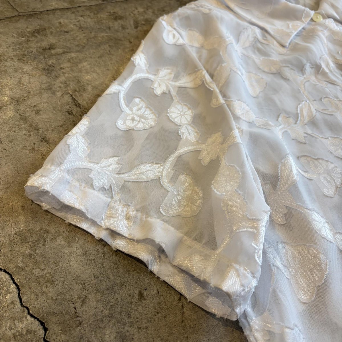 画像6: ALL OVER LEAVES PATTERN DESIGN SHEER S/S SHIRT / Ladies L / MADE IN FRANCE (6)