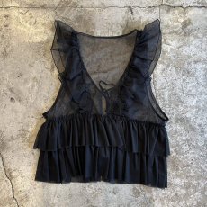 画像2: FRILL LINE TIERED DESIGN TULLE VEST / Ladies M (2)