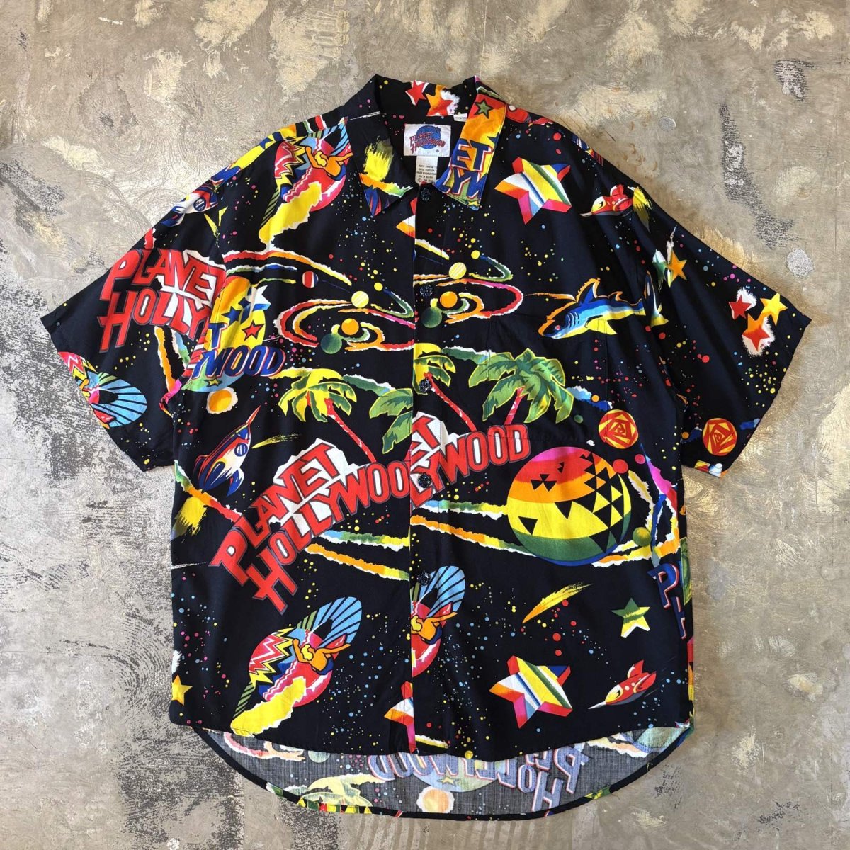画像1: "PLANET HOLLYWOOD" ALL OVER GRAPHIC PATTERN RAYON S/S SHIRT / Mens L (1)