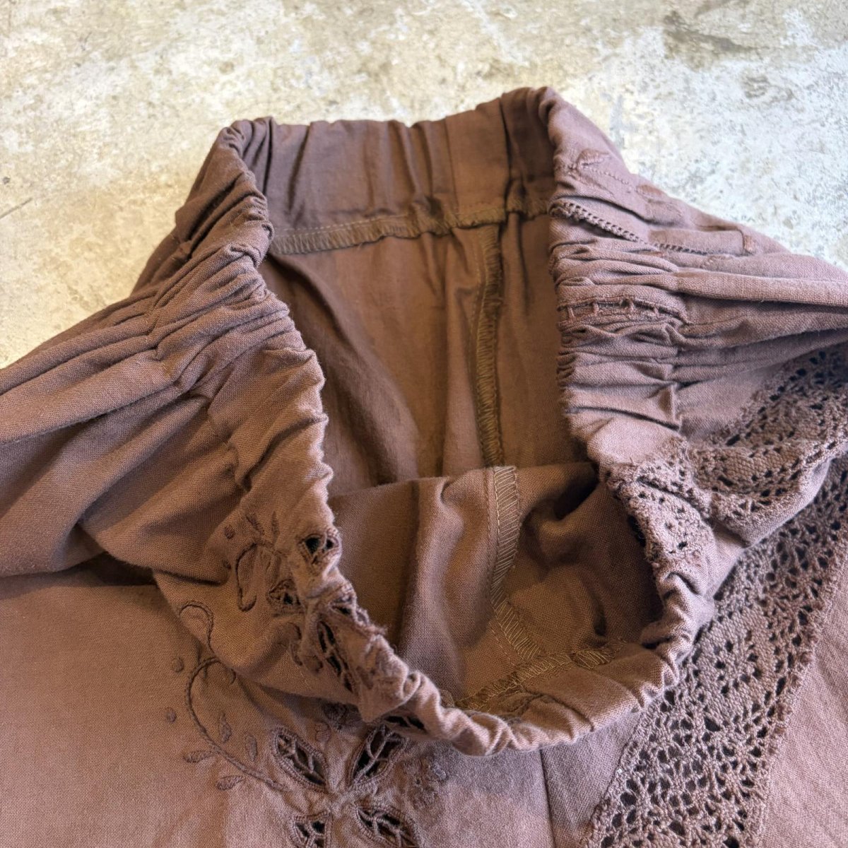 画像8: BROWN COLOR PUNCHING LACE DESIGN PATCHWORK PANTS / W24~W39 (8)