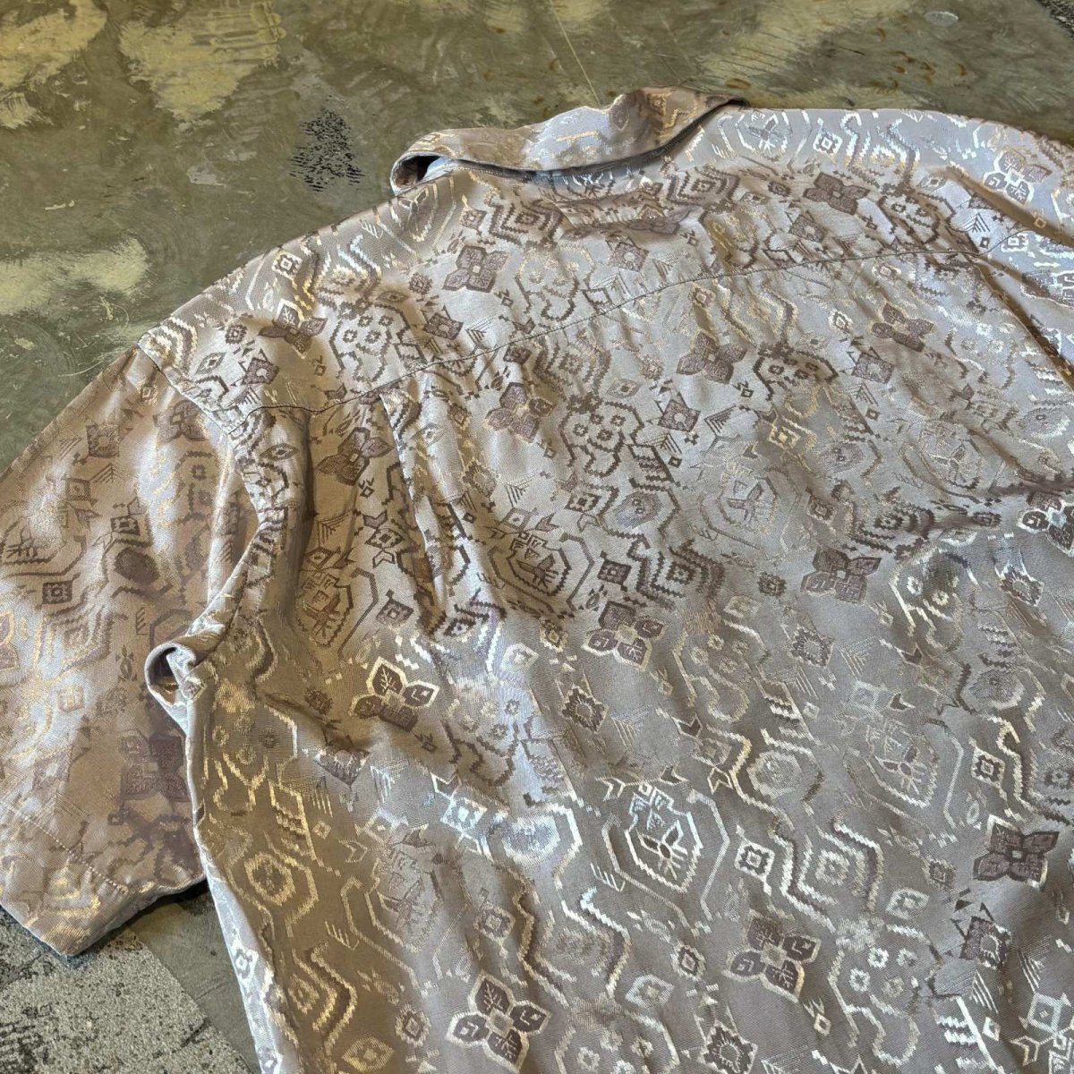 画像9: ALL OVER ARTISTIC PATTERN OPEN COLLAR S/S SHIRT / Mens L (9)