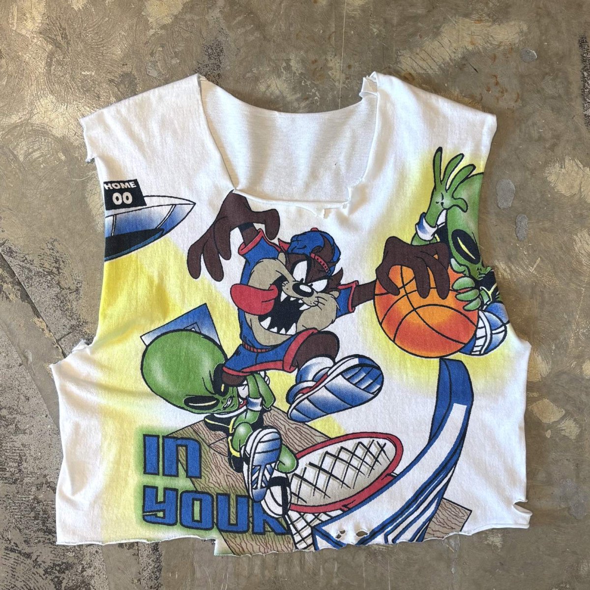 画像1: "LOONEY TUNES" TAZMANIANDEVIL PRINTED CRASH DAMAGE N/S TEE / Mens L (1)