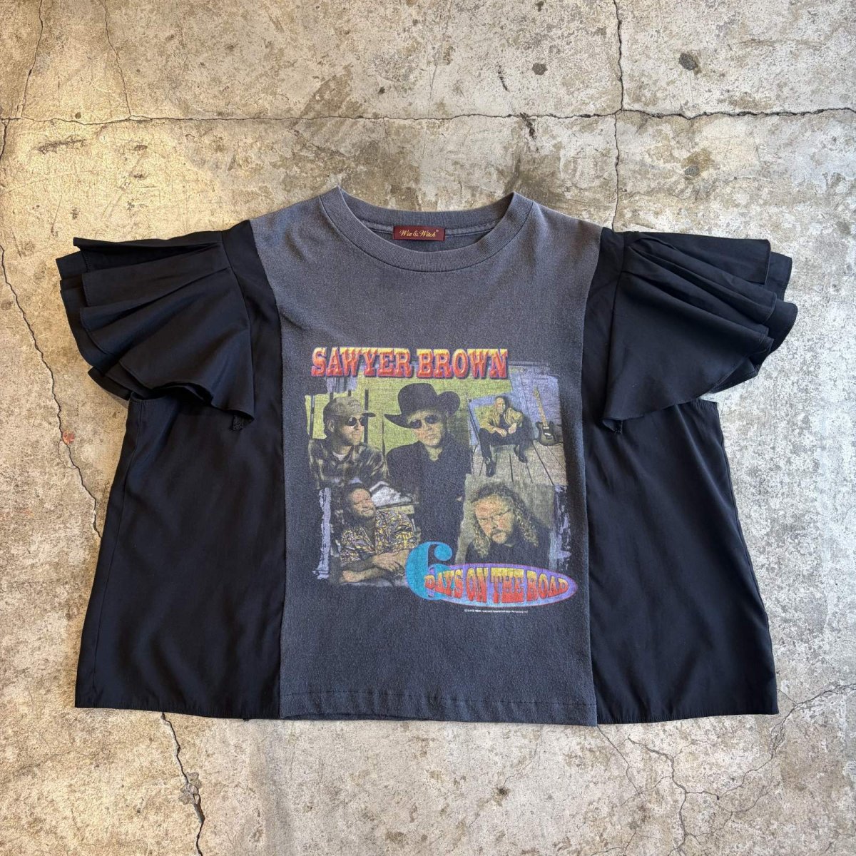 画像1: 【Wiz&Witch】"UNITED" FUTURE ROCK TEE / OS (1)