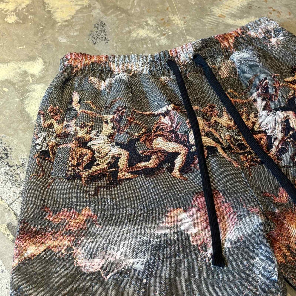 画像3: ART GRAPHIC PATTERN WIDE SILHOUETTE SHORTS / FREE (3)
