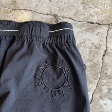 画像11: 【adidas】BLACK COLOR FISH TAIL DESIGN NYLON SKIRT / FREE (11)