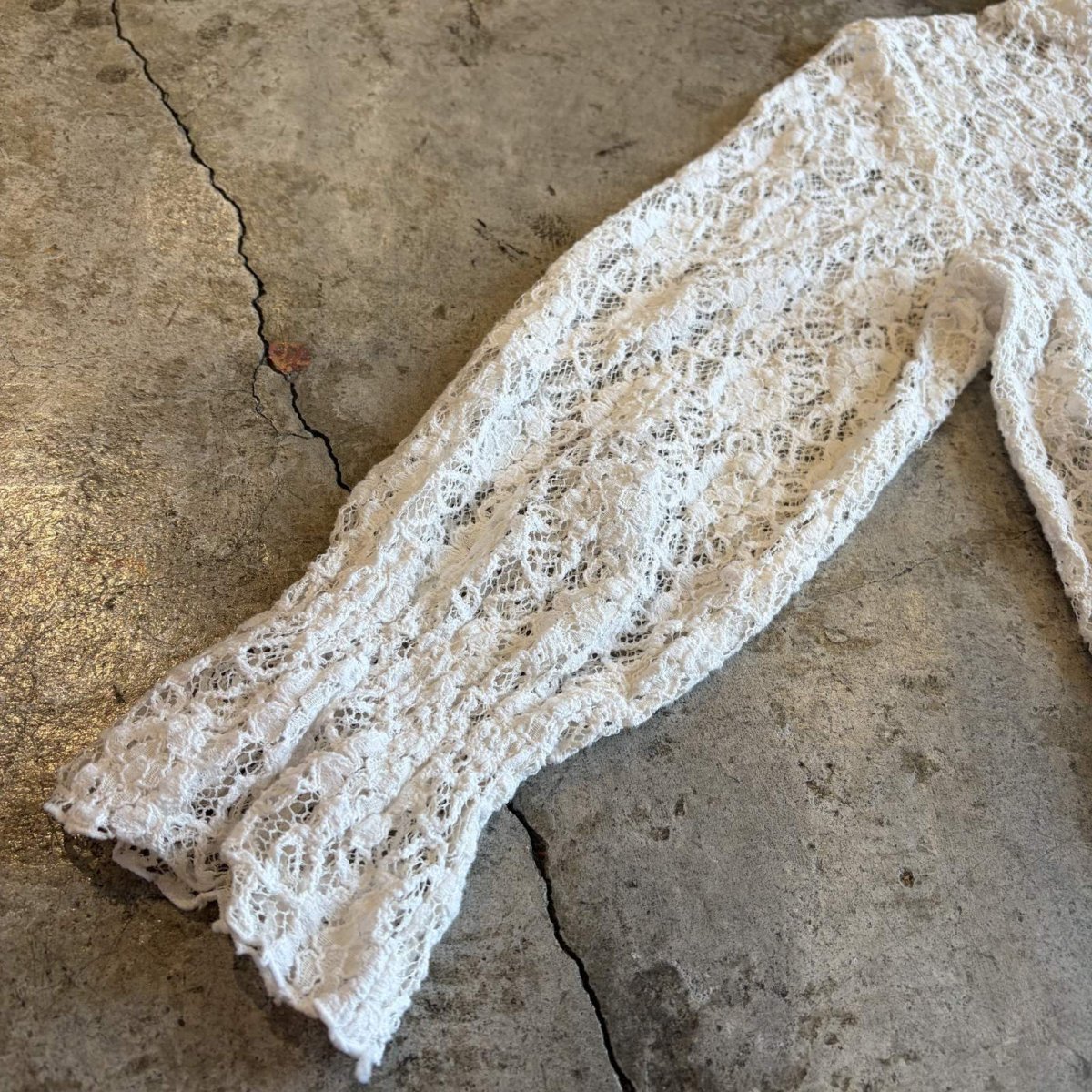 画像5: ALL OVER LACE WRIST FLARE DESIGN L/S TOPS / Ladies M (5)