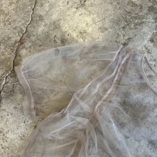画像9: BEIGE COLOR FRONT SHARRING DESIGN TULLE S/S TOPS / Ladies M (9)