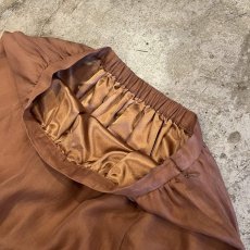 画像8: BROWN COLOR FLARE DESIGN SHEER LONG SKIRT / W25~W29 (8)