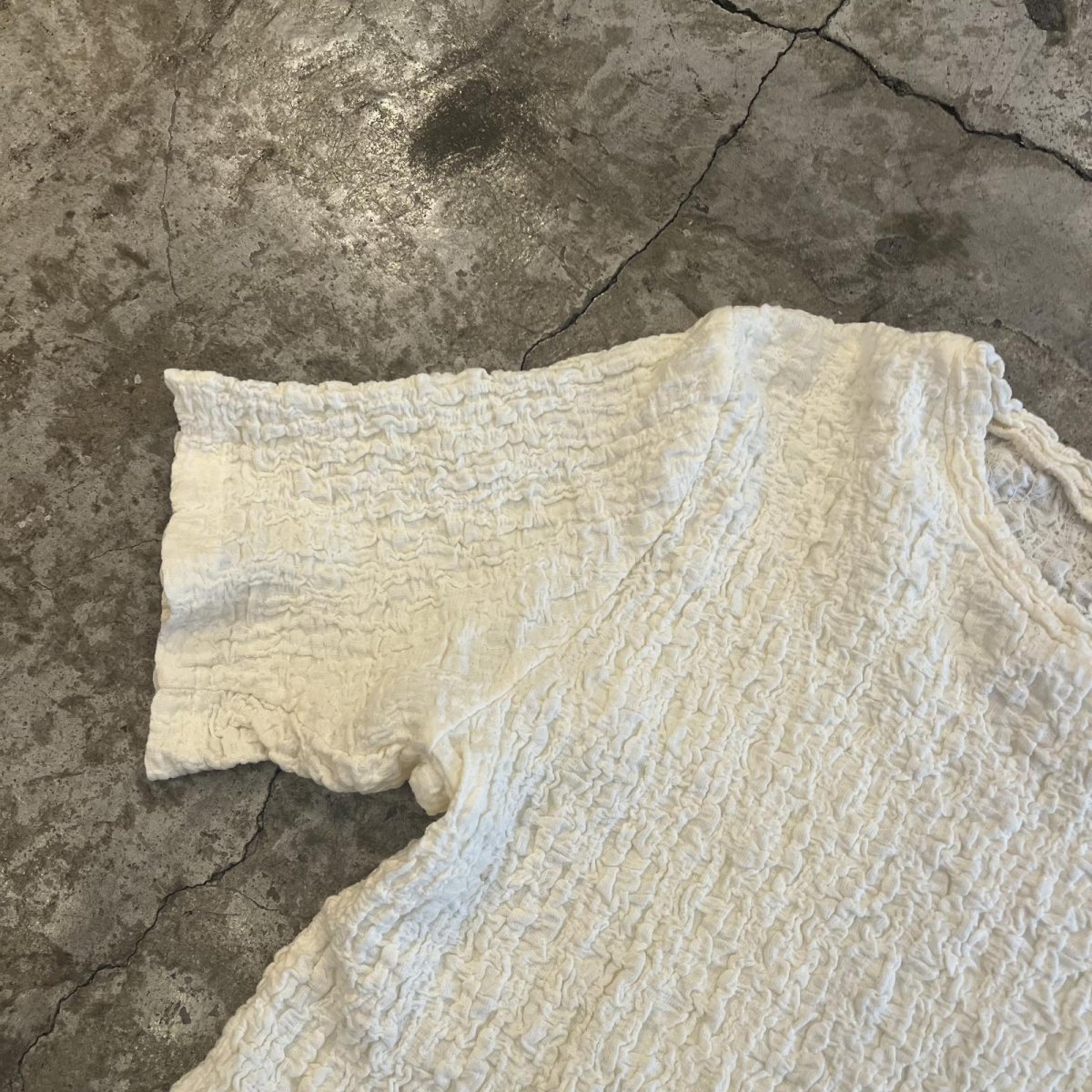 画像8: IVORY COLOR EMBOSS PATTERN S/S TOPS / Ladies M (8)