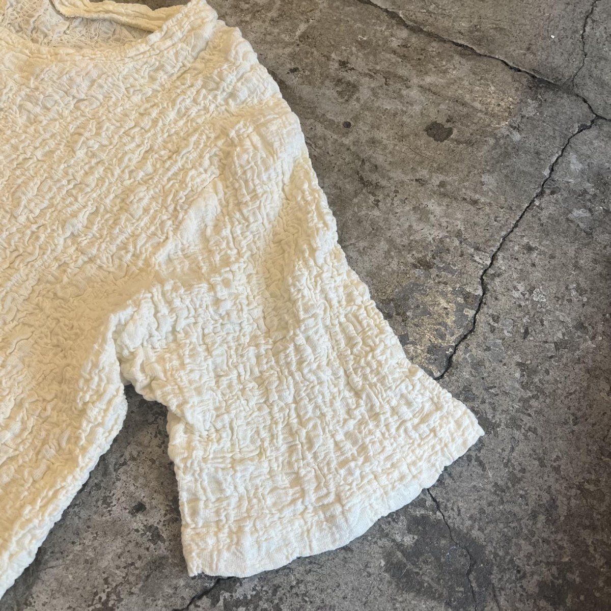 画像7: IVORY COLOR EMBOSS PATTERN S/S TOPS / Ladies M (7)