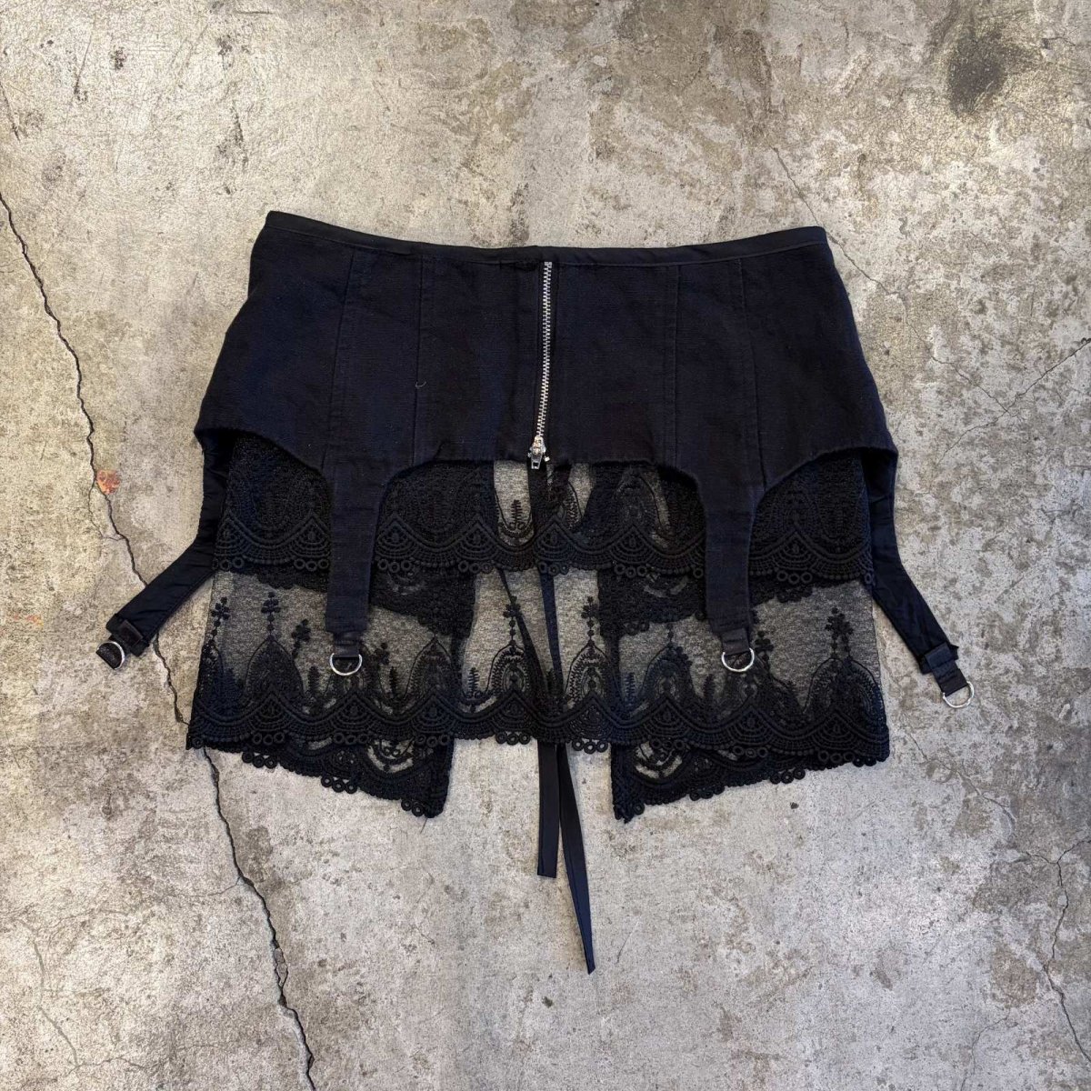 画像2: 【Wiz&Witch】"UNITED" LACE MIX WRAP SKIRT / FREE (2)