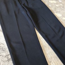 画像5: BACK LEATHER PATCH STRAIGHT SLACKS / W31 / MADE IN ITALY (5)