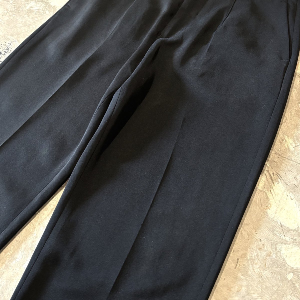 画像4: BACK LEATHER PATCH STRAIGHT SLACKS / W31 / MADE IN ITALY (4)