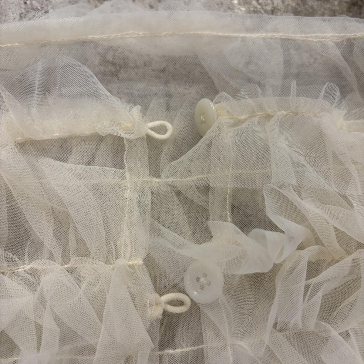 画像8: IVORY COLOR TULLE DESIGN TIERED CAMISOLE / FREE (8)