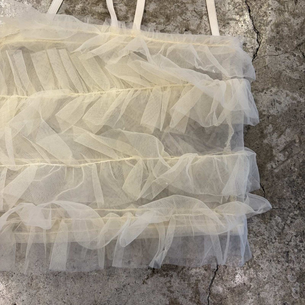 画像5: IVORY COLOR TULLE DESIGN TIERED CAMISOLE / FREE (5)