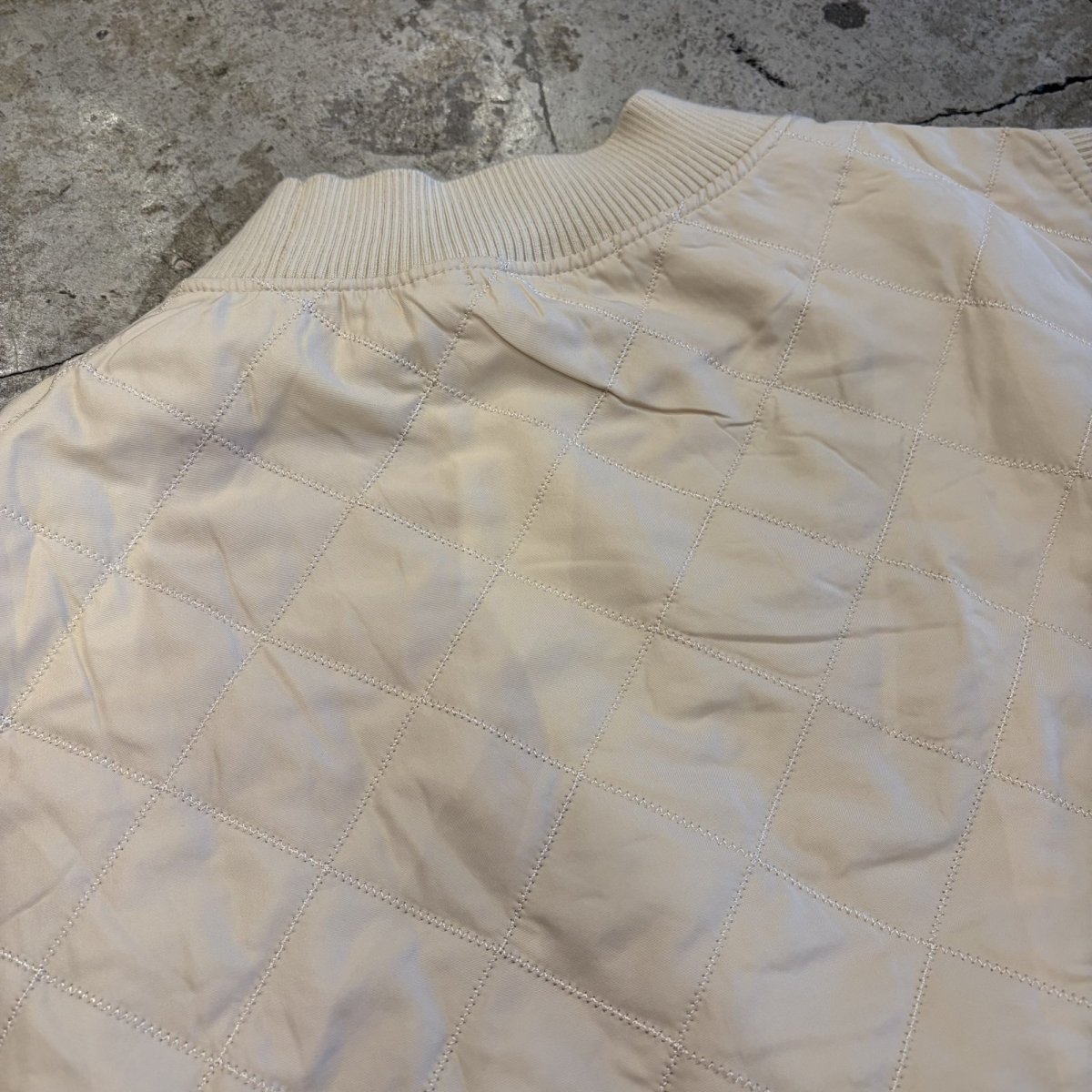 画像8: SIDE SLIT RIBBON QUILTING DESIGN VEST / Ladies M~L (8)