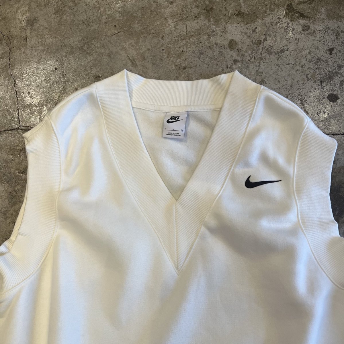 画像6: 【NIKE】WHITE COLOR OVER DESIGN SWEAT VEST  / Ladies L(S) (6)