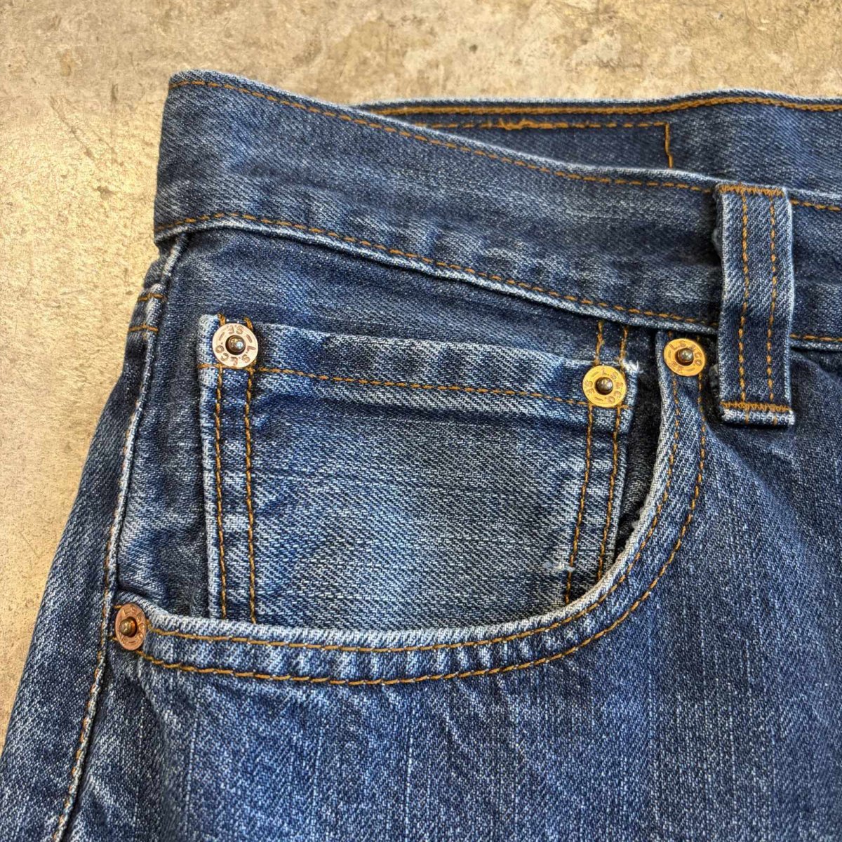 画像4: 【Levi's】CUT OFF BLUE DENIM SKIRT / W33 (4)