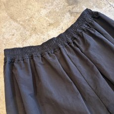画像8: BLACK COLOR TIERED SILHOUETTE SKIRT / W25~W28 (8)