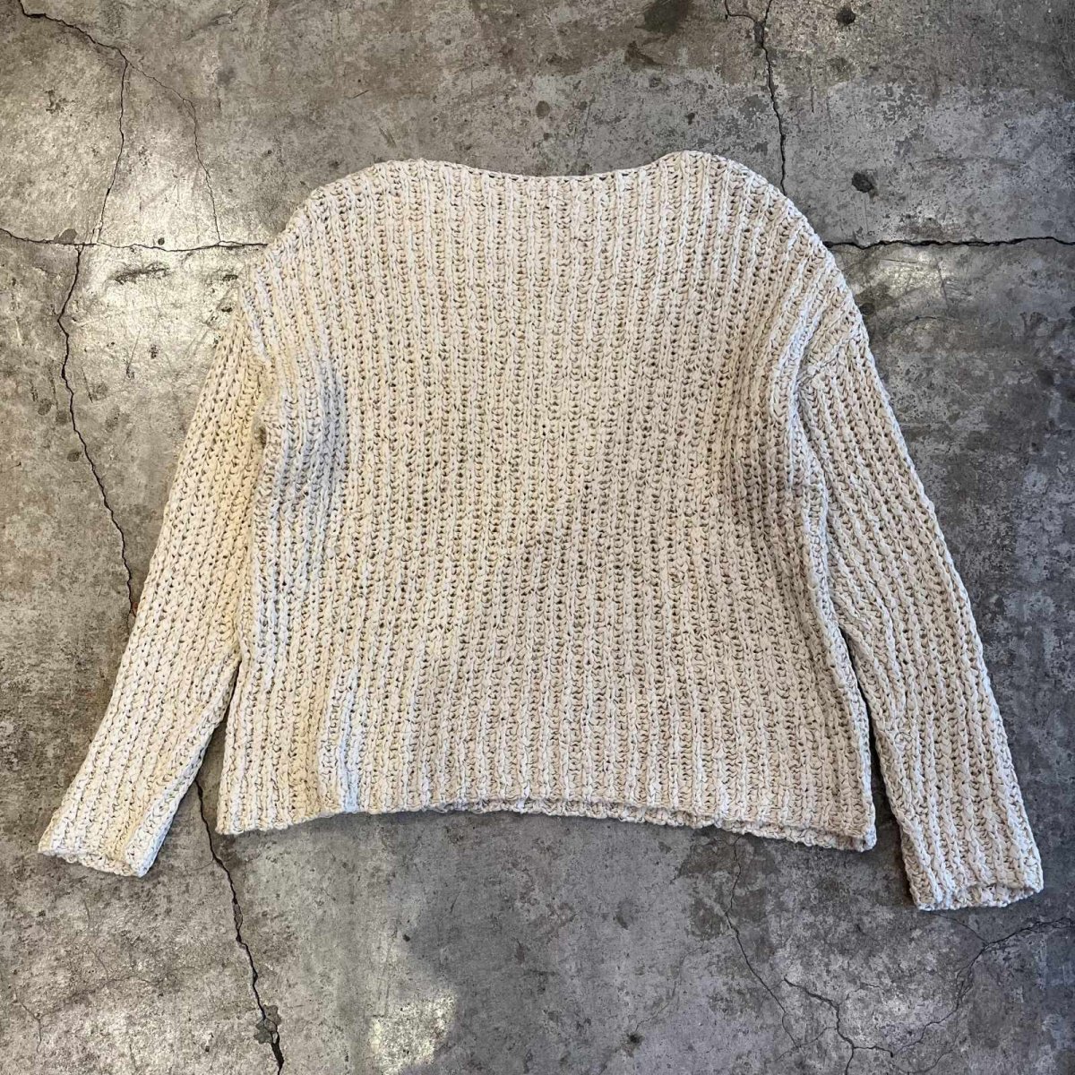 画像2: IVORY COLOR OVER DESIGN CABLE L/S KNIT TOPS / Ladies L  (2)