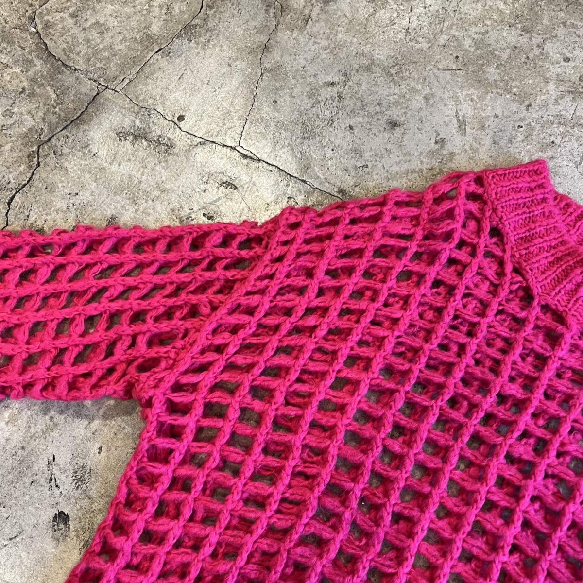 画像10: MESH DESIGN PINK COLOR OVER LOWGAUGE KNIT TOPS / Ladies L(S) (10)