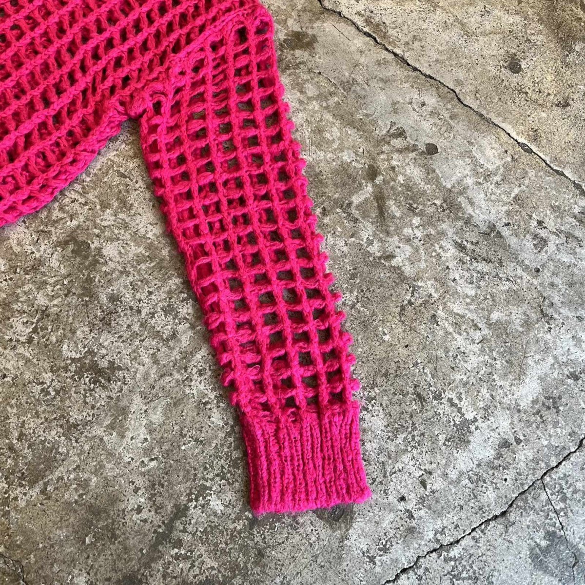 画像7: MESH DESIGN PINK COLOR OVER LOWGAUGE KNIT TOPS / Ladies L(S) (7)