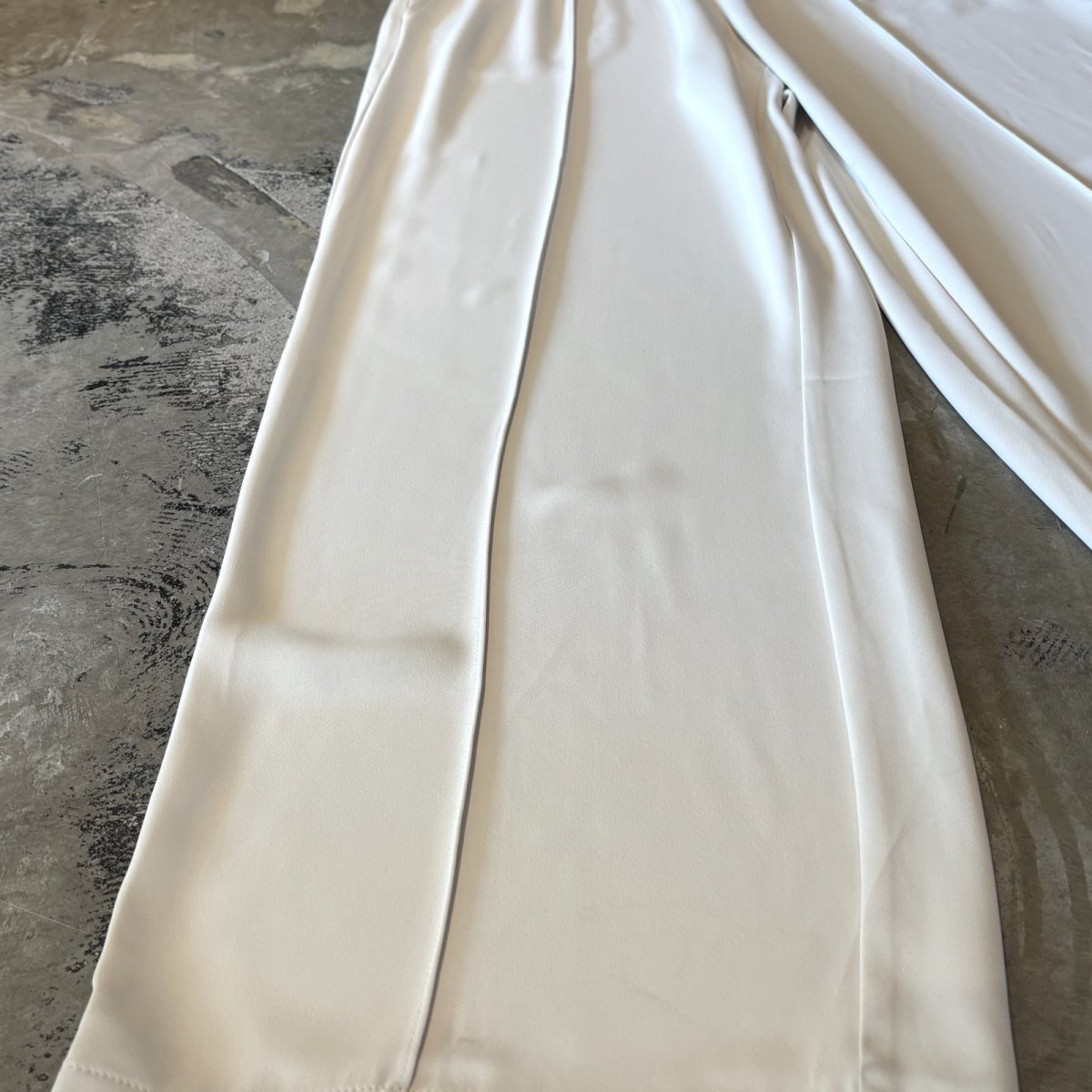 画像7: MONOTONE WIDE SILHOUETTE PANTS / W27~FREE (7)