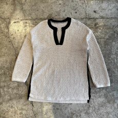 画像1: KEY HOLE NECK POINT LINE DESIGN CROCHET PATTERN KNIT SWEATER / Ladies L  (1)