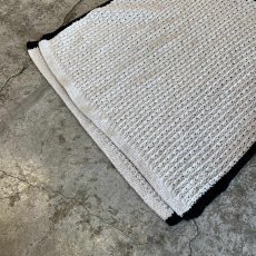 画像4: KEY HOLE NECK POINT LINE DESIGN CROCHET PATTERN KNIT SWEATER / Ladies L  (4)