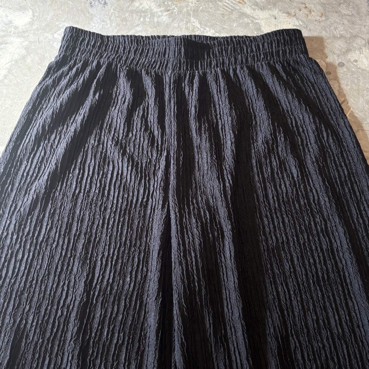 画像10: BLACK WASHER DESIGN WIDE SILHOUETTE PANTS / W29~FREE (10)